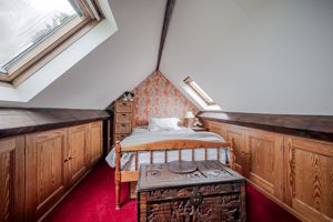 Attic bedroomo- click for photo gallery